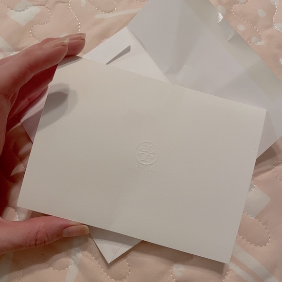 Tory Burch White Gift Card Enjoy Note and Envelope - Picture 2 of 6